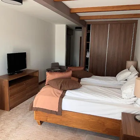 아파트 B3-aparthotel 자호리나